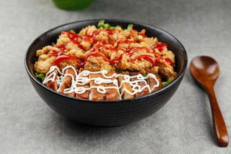 哈尔滨想学烤肉拌饭，脆皮鸡饭去哪里好？